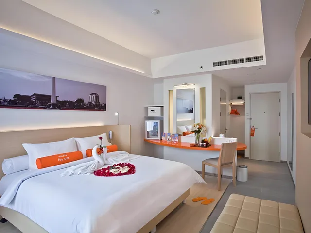 Harris, Unique، Harris Hotel & Convention Gubeng 1/2