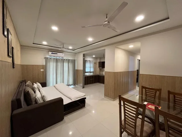 جناح عائلي، Hotel Shri Radha Nikunj Vrindavan 1/1