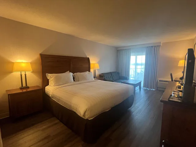 Room, King Bed, Lake Front، Hidden Valley Resort, Ascend Hotel Collection 5/8