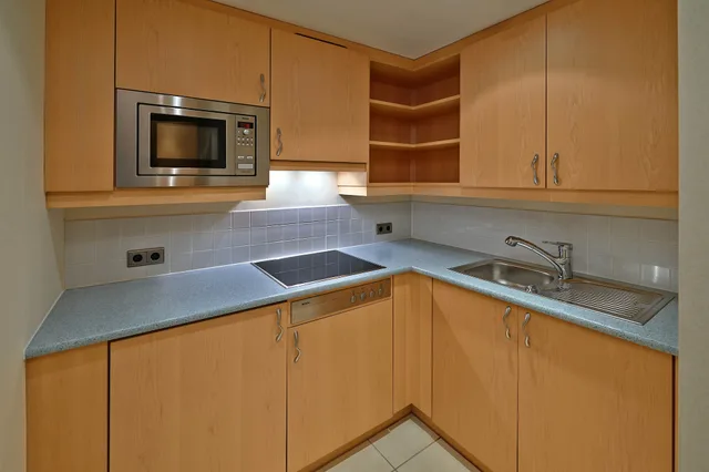 جناح رئاسي بسرير كينج، Hilton Duesseldorf 3/3