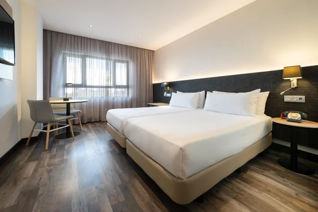 غرفة متصلة قياسية، Hotel Cadiz Paseo Del Mar Affiliated By Melia 3/10