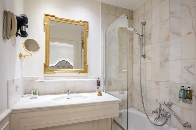 جناح بسرير كينج، Stanhope Hotel Brussels By Thon Hotels 3/4