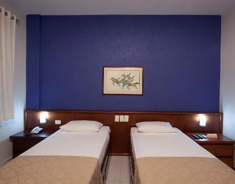 غرفة ديلوكس بسريرين منفصلين، BRISTOL EXCELER PLAZA HOTEL 1/4