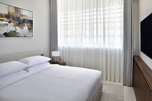 شقة بسرير كينج بغرفة نوم واحدة، الحي الدبلوماسي الرياض - شقق ماريوت التنفيذية(Riyadh Diplomatic Quarter - Marriott Executive Apartments) 2/4