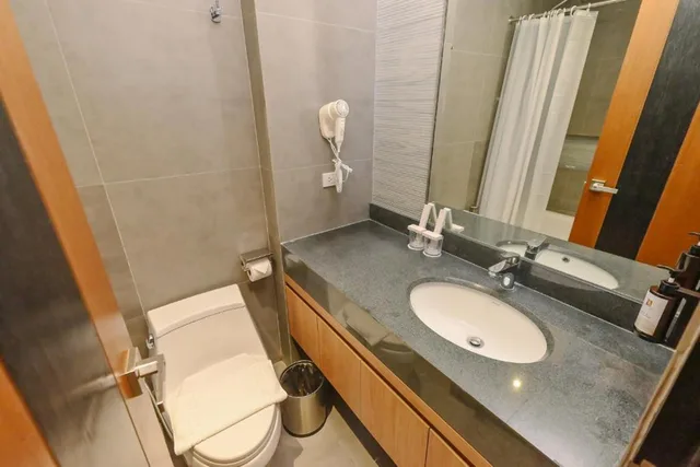 جناح بغرفة نوم واحدة، Sotogrande Hotel and Convention Center Batangas 4/4