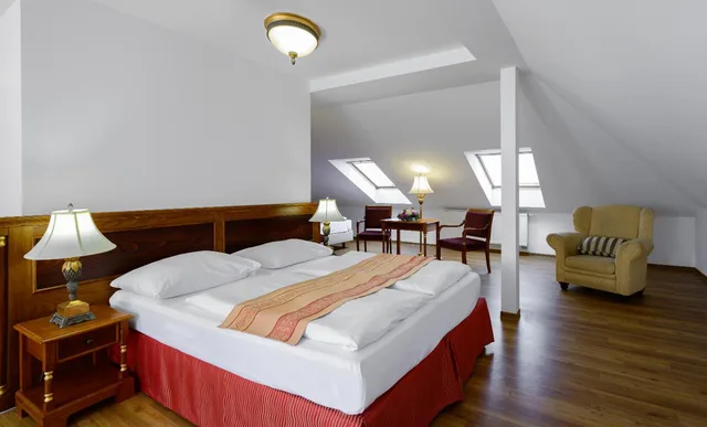 غرفة عائلية، HOTEL CONTINENTAL 5/10