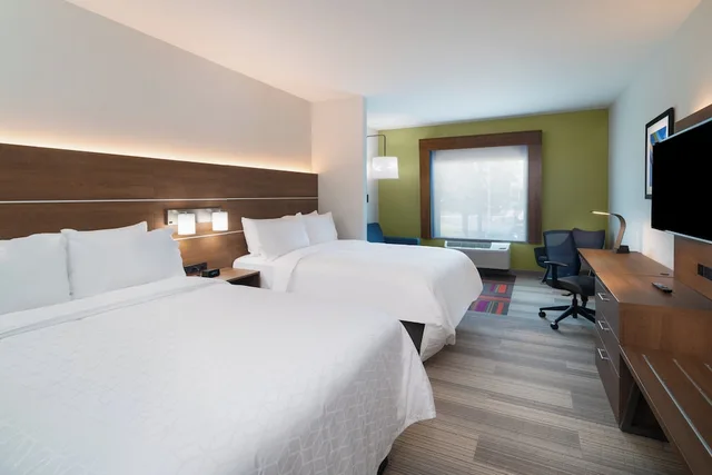 جناح بسرير كينج مع أريكة لذوي الإعاقة، Holiday Inn Express Suites St Peters 2/4