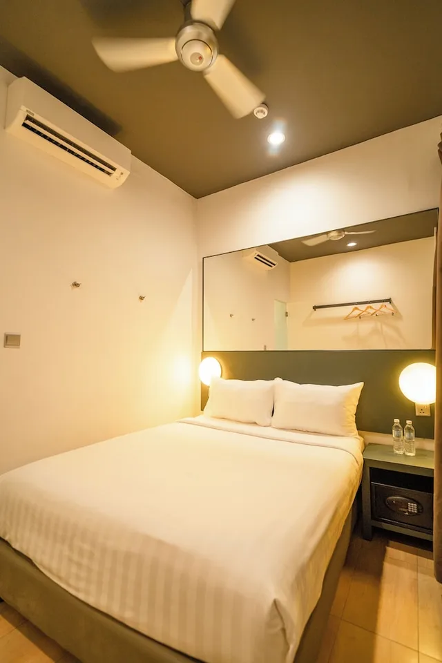 غرفة بسرير كوين، Tune Hotel Klia Aeropolis 5/9