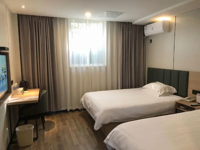 غرفة عائلية، GREENTREE INN YANGZHOU SLENDER WEST LAKE WENCHANG ATTIC EXPRESS HOTEL 1/1