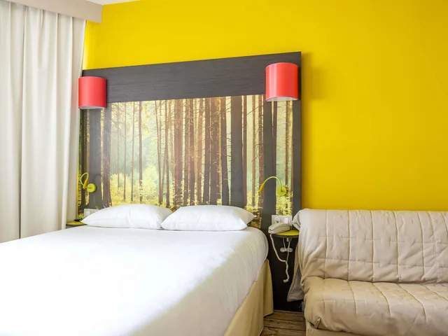غرفة قياسية بسرير كوين، ibis Styles Dax Miradour 7/10