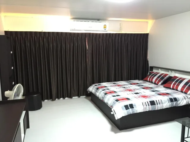 شقة بسريرين مزدوجين بغرفتي نوم، Muangthongthani Rental By Khun Dan 1/1