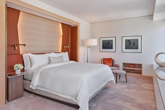 1 Bedroom, Suite, King Bed, Butler, High Floor، The St Regis San Francisco 1/3