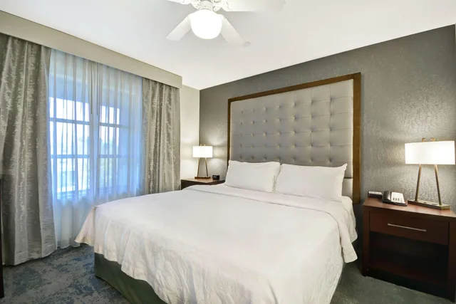استوديو بسرير كينج، Homewood Suites By Hilton Palm Desert 1/3