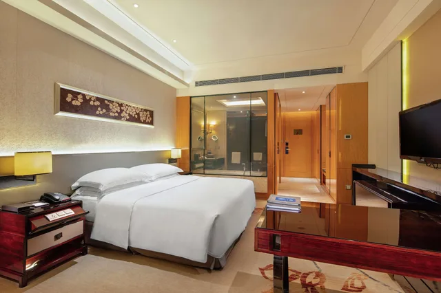 غرفة تنفيذية بسريرين منفصلين مع دخول صالة النادي، Hilton Guangzhou Baiyun Hotel 2/10