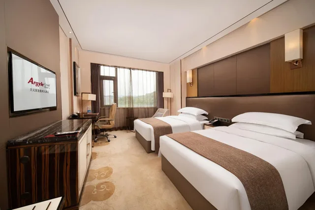 Elegant Twin Room، Argyle Hotel Xingyi 1/2