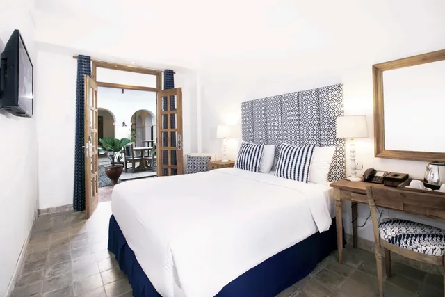 غرفة ديلوكس بسرير مزدوج في الطابق الأرضي، Adhisthana Hotel 4/5