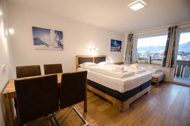 Studio, 1 Double and 1 Single Bed, Mountain View, Deluxe Studio TOP 23 3/5