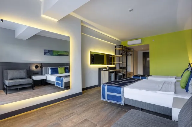Room, Terrace, Noxinn Deluxe 3/4