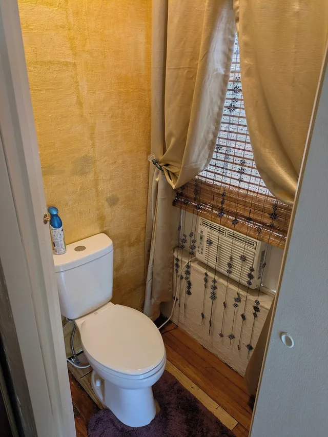 غرفة بسرير كوين، The Old Parsonage Bed and Breakfast 3/3