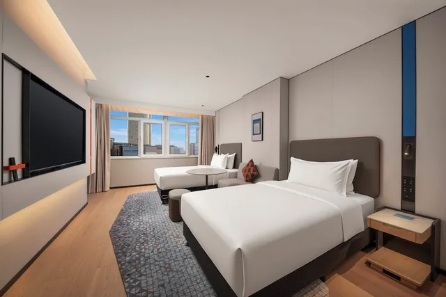 Holiday Inn Express Jinan Quancheng Square by IHG، جينان 12/50