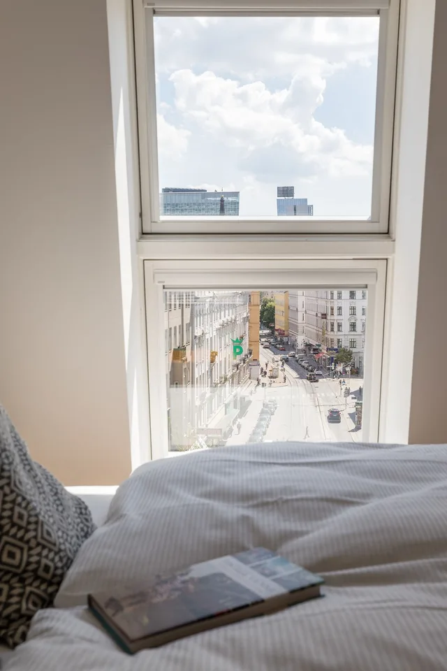1 Bedroom, Junior, Apartment, King Bed, City View, Executive Level, Sofa, Balcony، Rafael Kaiser - Business Apartments 2/6