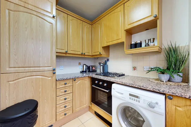 شقة تنفيذية بسريرين منفصلين بحمام خاص مع أريكة، Park Lane Apartments/Clarges Street 9/10