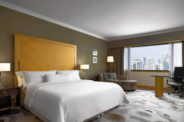 غرفة بريميوم بسرير كينج بإطلالة على المدينة، The Westin Grande Sukhumvit 3/10