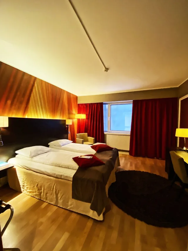Renovated, Compact, Twin Beds, Old Building، Quality Hotel Grand Royal 2/10