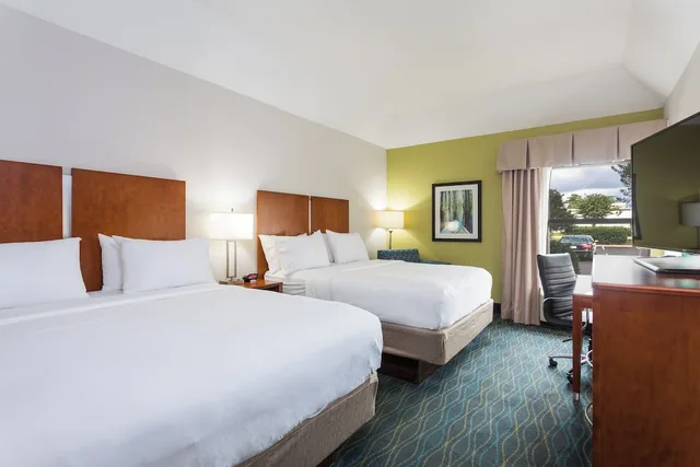 غرفة بسريرين كوين لذوي الإعاقة، Holiday Inn Express Hotel And Suites Wilmington University Center 1/2