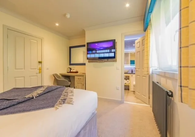 Room, Annex, Loch Ness Clansman Hotel 2/8