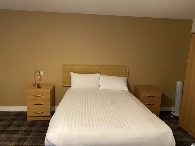Room, Double Bed, No Window, Small, Annex، Coylumbridge Resort Hotel 1/3