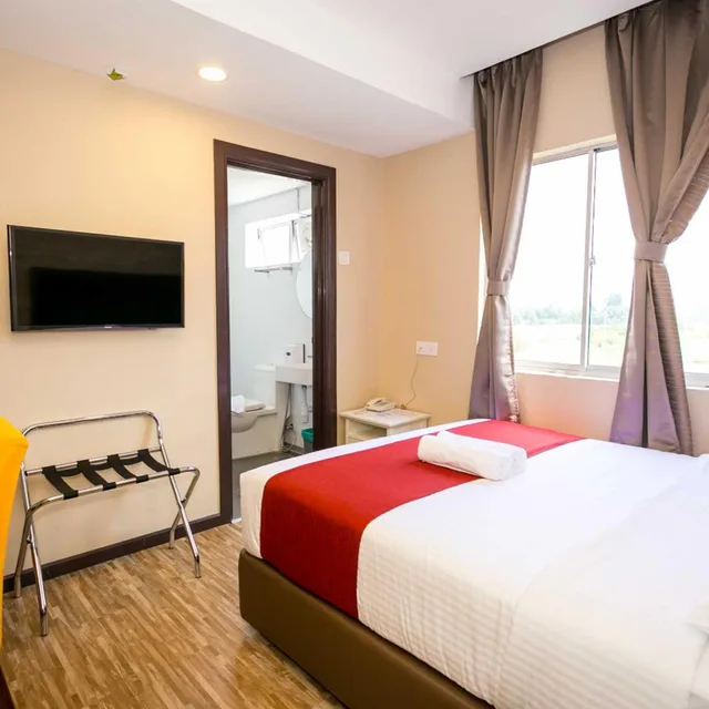 غرفة قياسية بسرير كوين، Icon Hotel 1/10