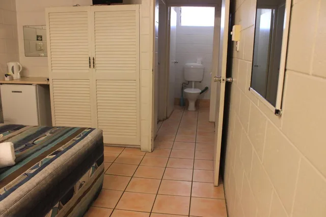 Motel، Oasis Inn Apartments 7/8