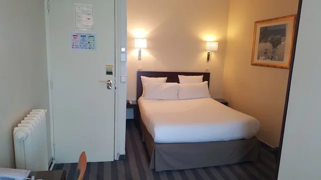 غرفة قياسية بسرير مزدوج، Hotel Saint Cyr Etoile 2/5
