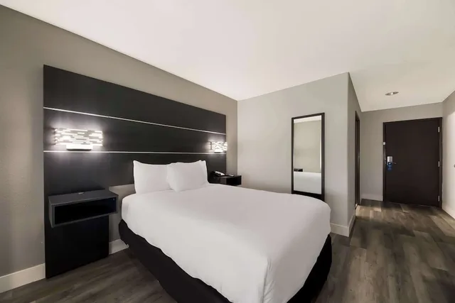 غرفة قياسية بسرير مزدوج لذوي الإعاقة، Best Western Seaworld San Antonio 1/3