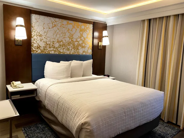 غرفة قياسية بسرير كوين، The Westfield Inn, BW Signature Collection 7/10