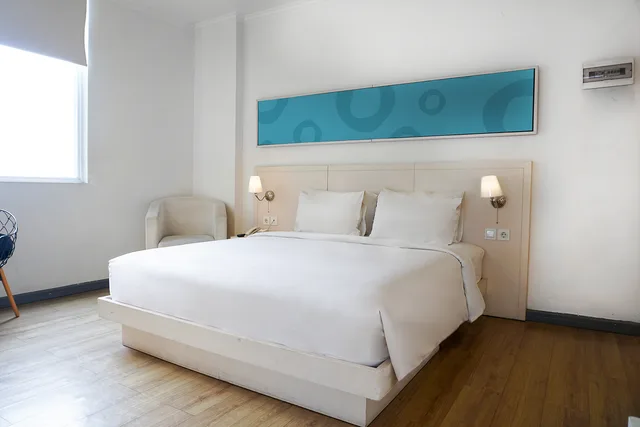 غرفة بريميير، 1O1 URBAN Jakarta Glodok - Kota Tua 2/6