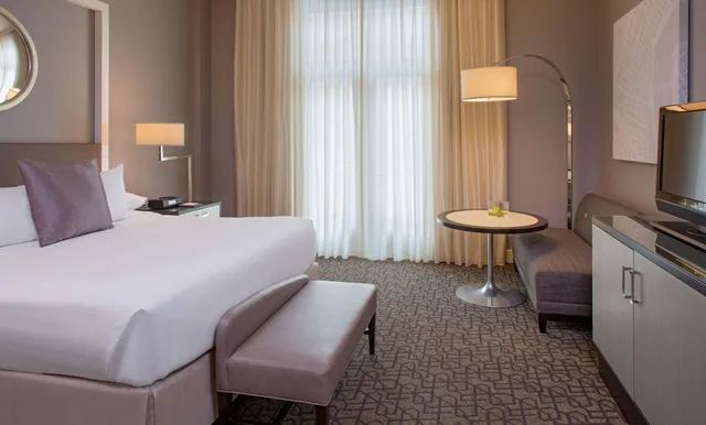 غرفة بسرير كينج، Hyatt Centric French Quarter New Orleans 4/7