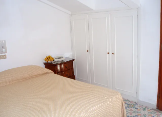 غرفة قياسية مفردة، Hotel Metropole 1/2