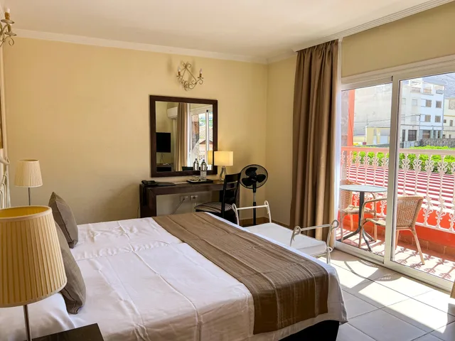 غرفة قياسية بسرير مزدوج، La Aldea Suites Hotel 1/3