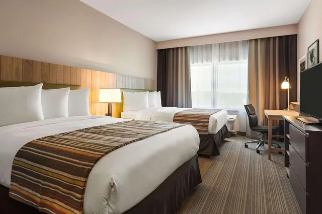 غرفة بسريرين كوين، Country Inn and Suites by Radisson Smithfield Selma NC 1/1