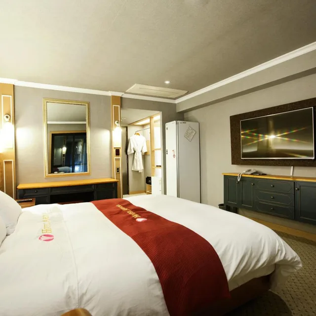 غرفة ديلوكس بسرير مزدوج، Ariana Hotel 4/10