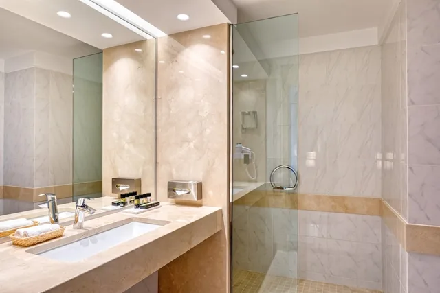 غرفة تنفيذية بسريرين منفصلين، Divani Caravel Hotel 3/3