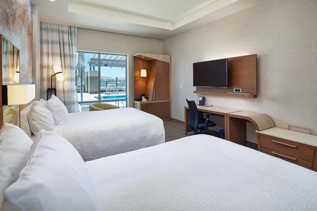 Room, 2 Queen Beds, Stadium View, Accessible, Hotel Courtyard By Marriott el Paso Downtown Convention Center 1/3