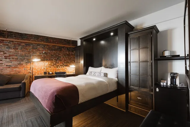 غرفة كلاسيكية بسرير كوين، Hotel Des Coutellier 1/4
