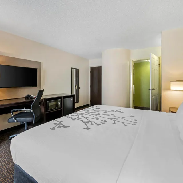 غرفة ديلوكس بسرير كوين، Sleep Inn Naperville - Chicago 6/10
