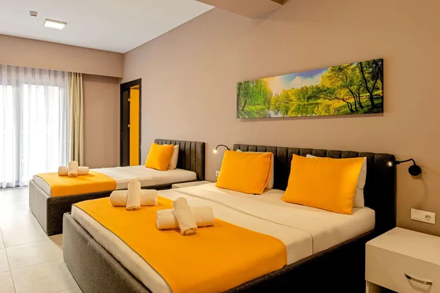 غرفة عائلية بإطلالة على الحديقة، First Joy Hotel 5/10