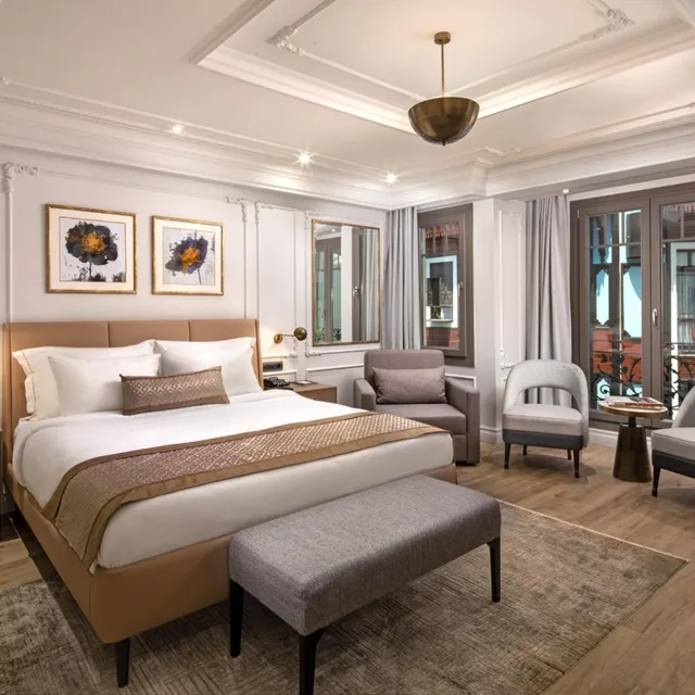 غرفة بريميير بسرير مزدوج، Mula Hotel 2/3