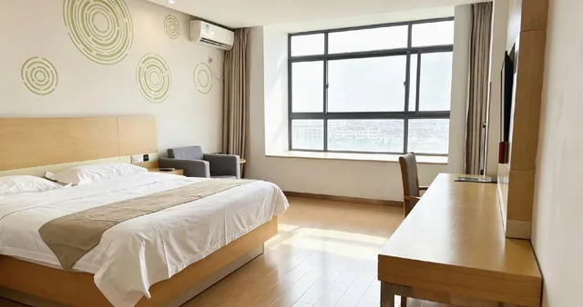 غرفة سوبيريور بسرير كوين، GreenTree Inn Wuxi Huishan District Yangshan Town Jiayang Life Plaza Business Hotel 1/4