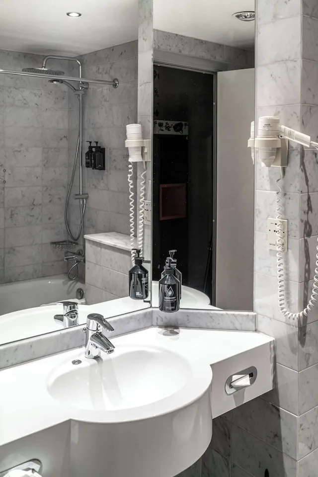 Penta, Standard, Queen Bed، Pentahotel Kassel 3/6